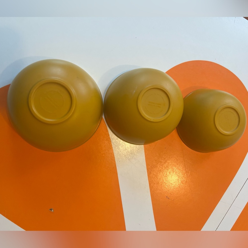 VINTAGE measuring cups - Picture 3 of 3